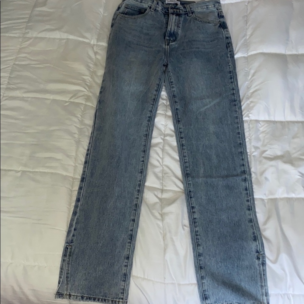 boohoo split hem Jean
